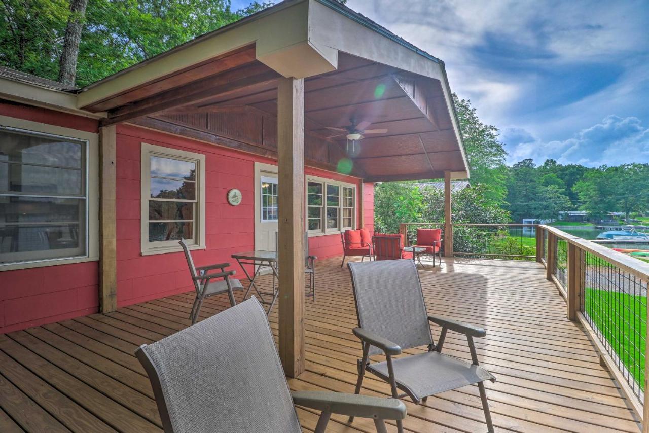 Waterfront Lake Martin Home With Grill And Beach! Eclectic المظهر الخارجي الصورة
