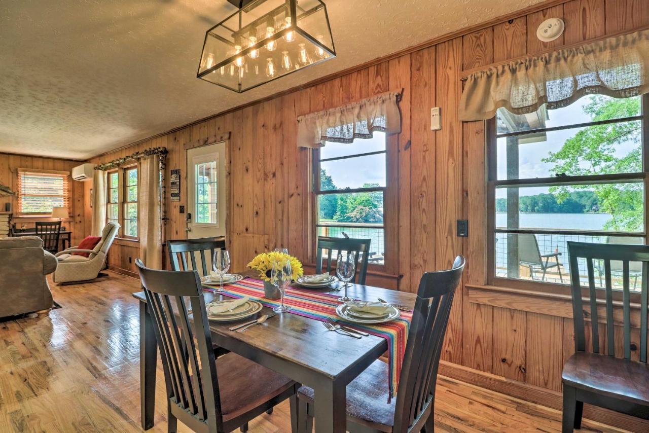 Waterfront Lake Martin Home With Grill And Beach! Eclectic المظهر الخارجي الصورة