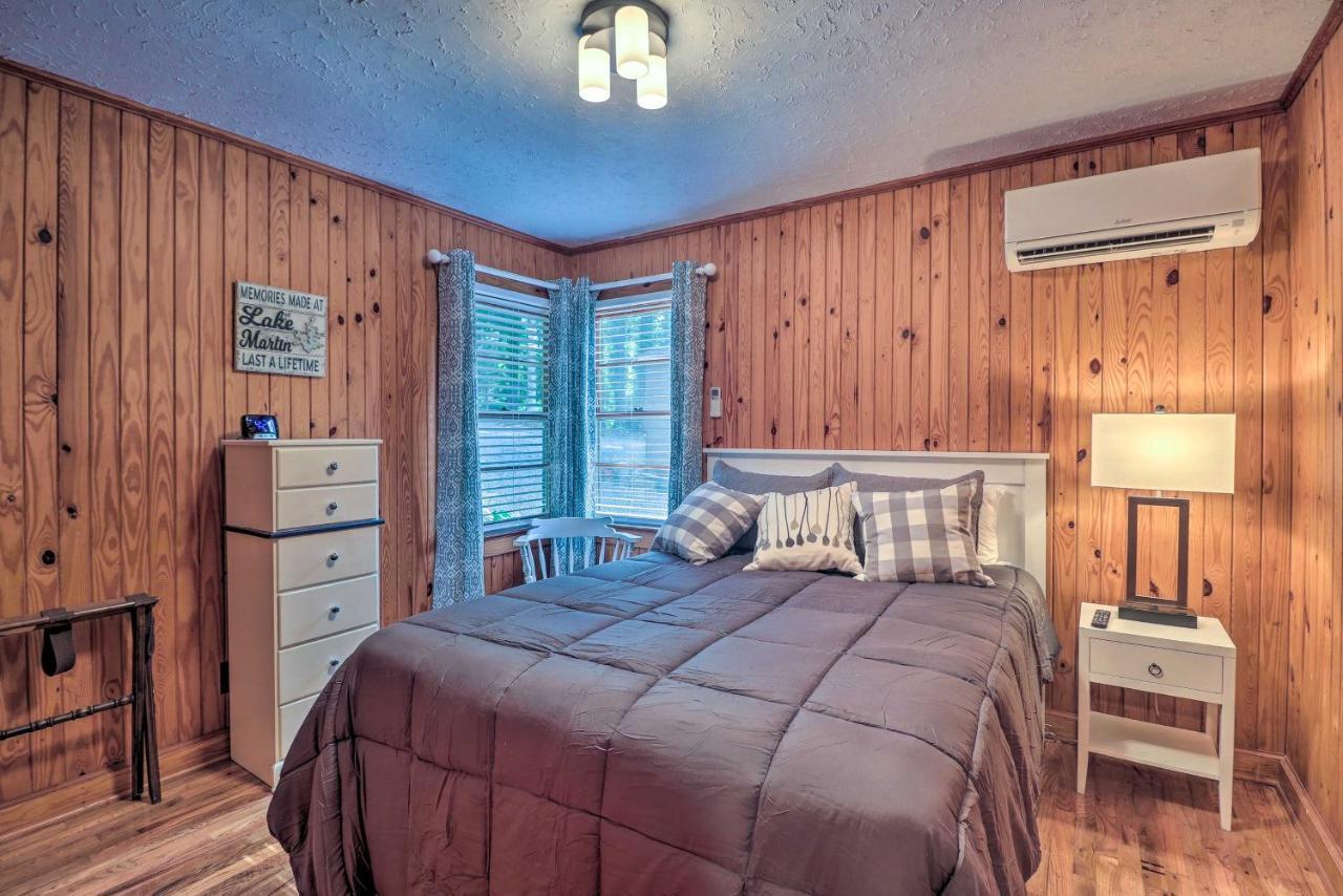 Waterfront Lake Martin Home With Grill And Beach! Eclectic المظهر الخارجي الصورة