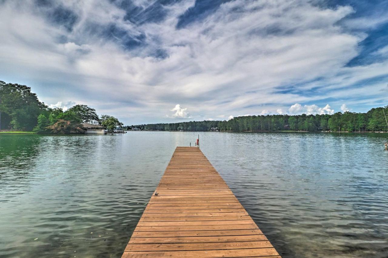 Waterfront Lake Martin Home With Grill And Beach! Eclectic المظهر الخارجي الصورة