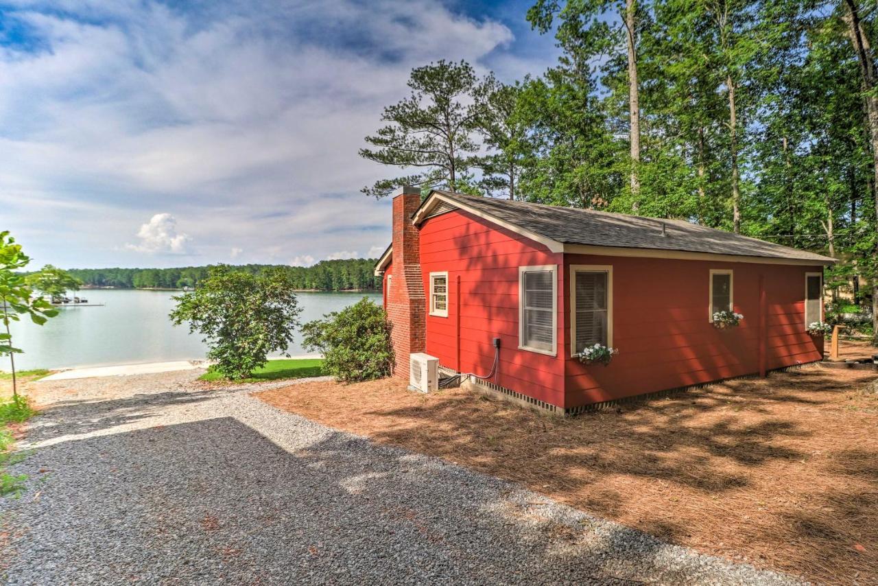 Waterfront Lake Martin Home With Grill And Beach! Eclectic المظهر الخارجي الصورة